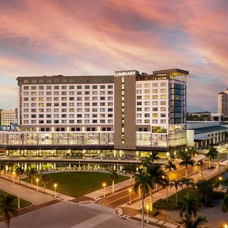 Luminary Hotel & Co., Autograph Collection فورت مايرز المظهر الخارجي الصورة